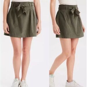 American Eagle AE Corduroy Paperbag Mini Skirt Army Green Size Medium